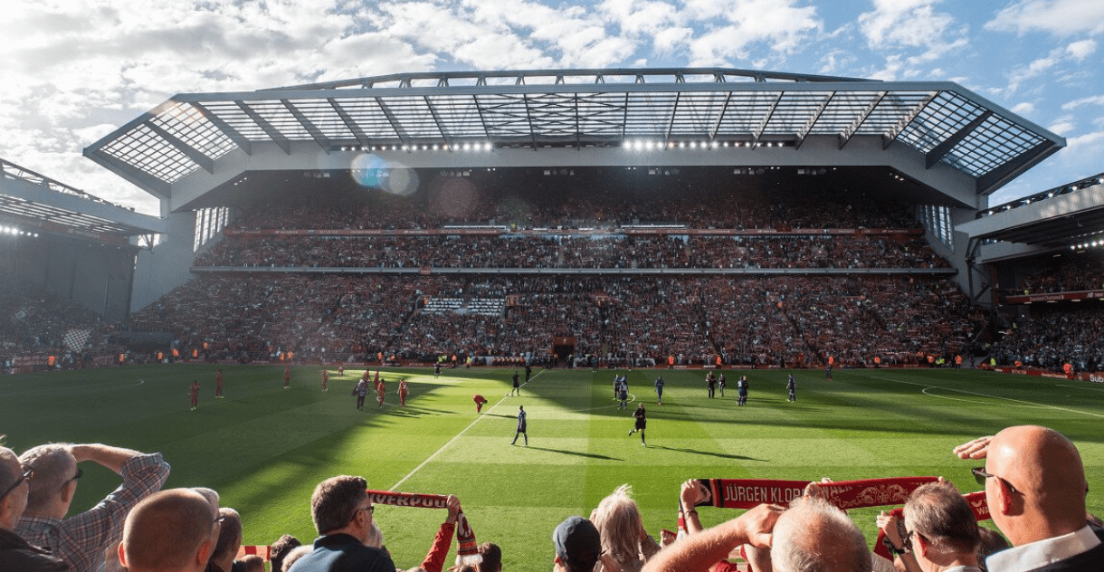 马内回顾与萨拉赫冲突：他解释说没看到我，后来我们更亲密了（马内谈与萨拉赫冲突往事：他解释当时没注意到我，之后我们关系更近了）