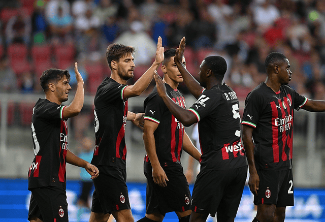 前意国门克拉尼奥：门将的身高不是决定性的，索默就是个例子（前意大利国门克拉尼奥：门将身高并非关键，索默就是明证）