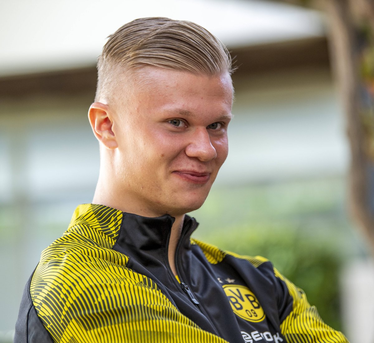 帅白龙罗超连KO四将，勇夺全国自由搏击75公斤级冠军！